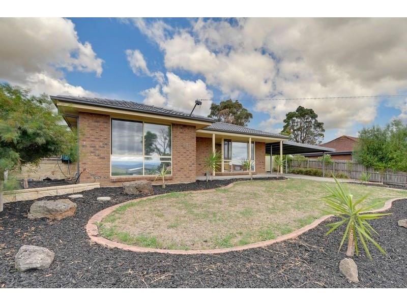 30 Scorpio Drive, Moe VIC 3825
