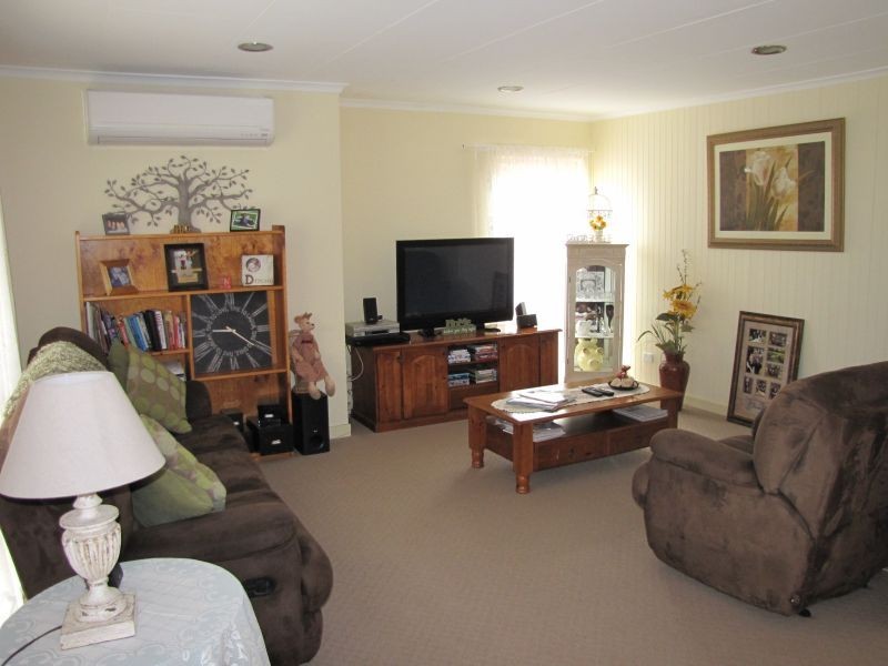 10 Griffin Street, Moe VIC 3825