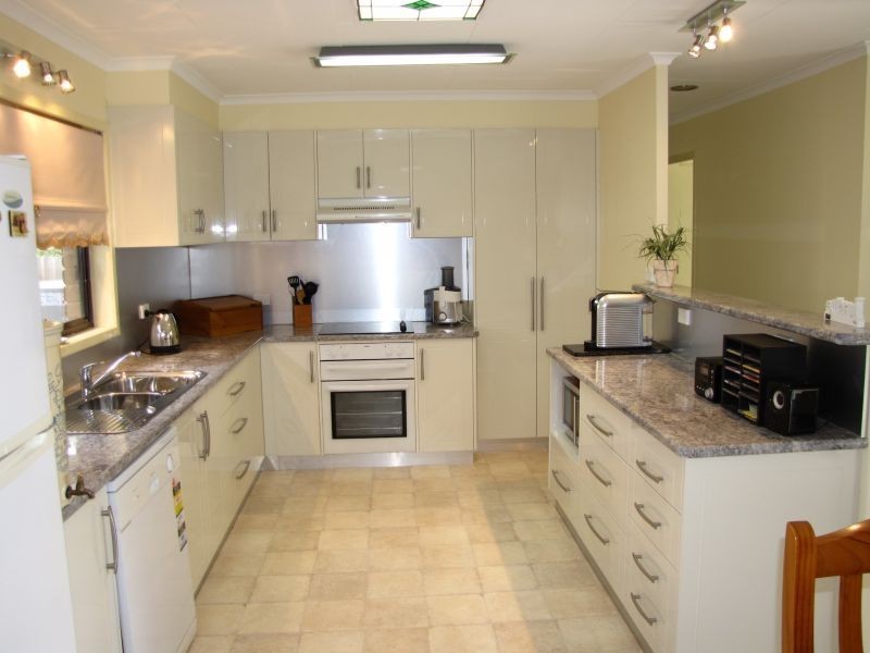 10 Griffin Street, Moe VIC 3825