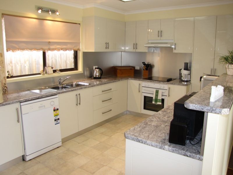 10 Griffin Street, Moe VIC 3825