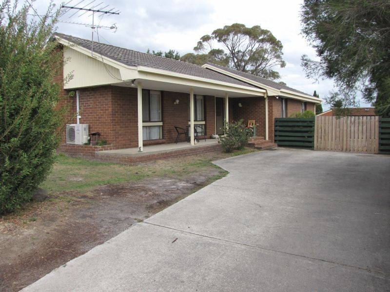 10 Griffin Street, Moe VIC 3825