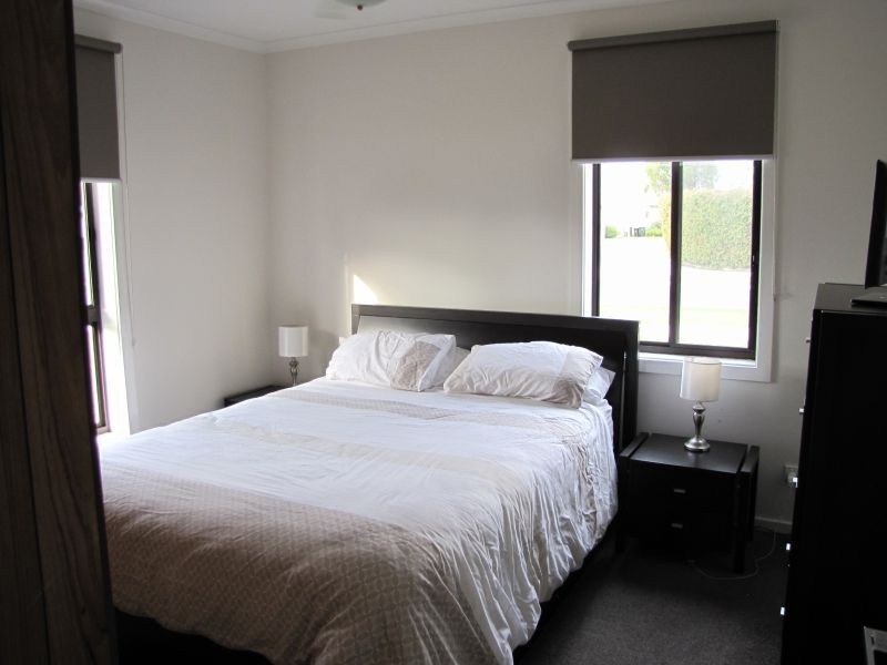 5 Marshall Avenue, Moe VIC 3825