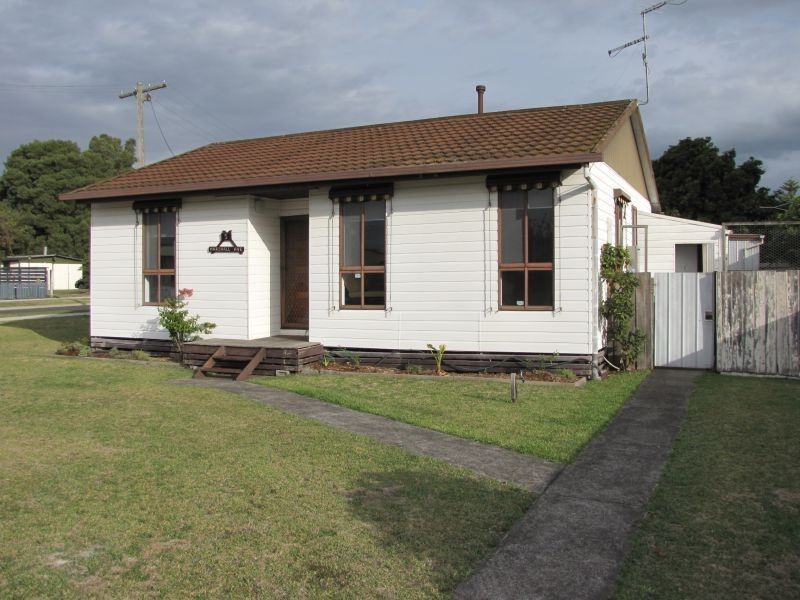 5 Marshall Avenue, Moe VIC 3825