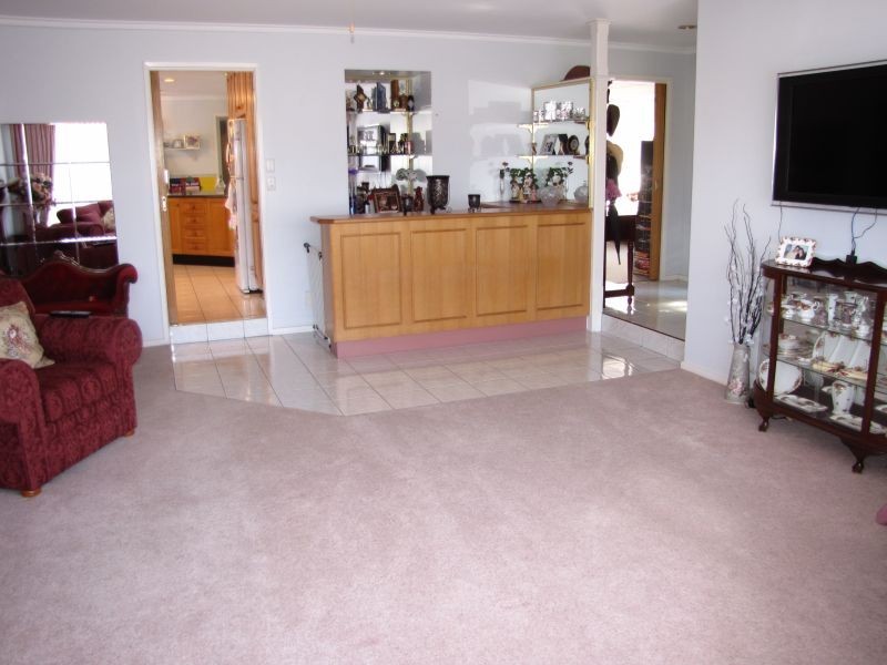 11 Barton Street, Newborough VIC 3825