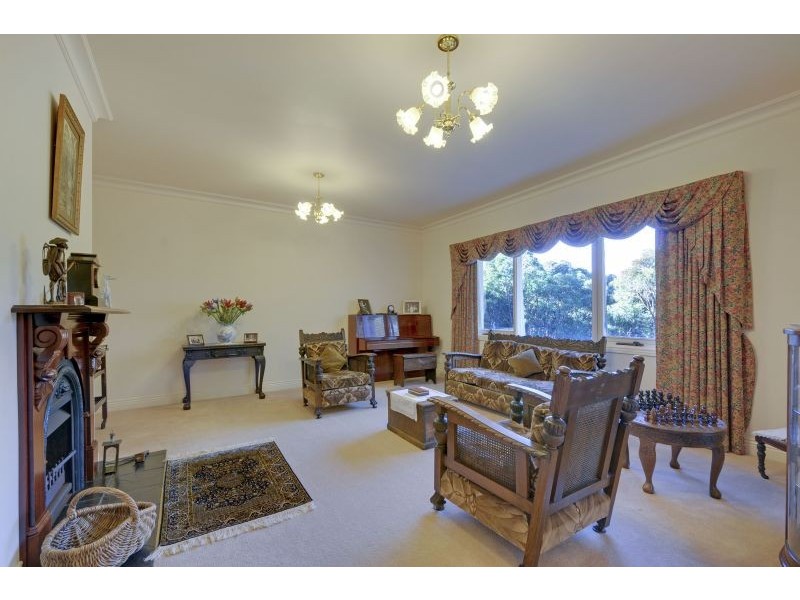 109-113 Haunted Hills Road, Newborough VIC 3825