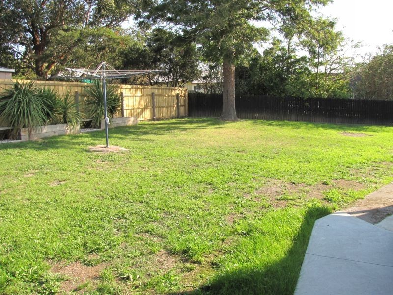 106 Fowler Street, Moe VIC 3825