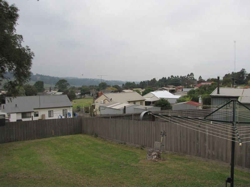 18 High Road, Yallourn North VIC 3825