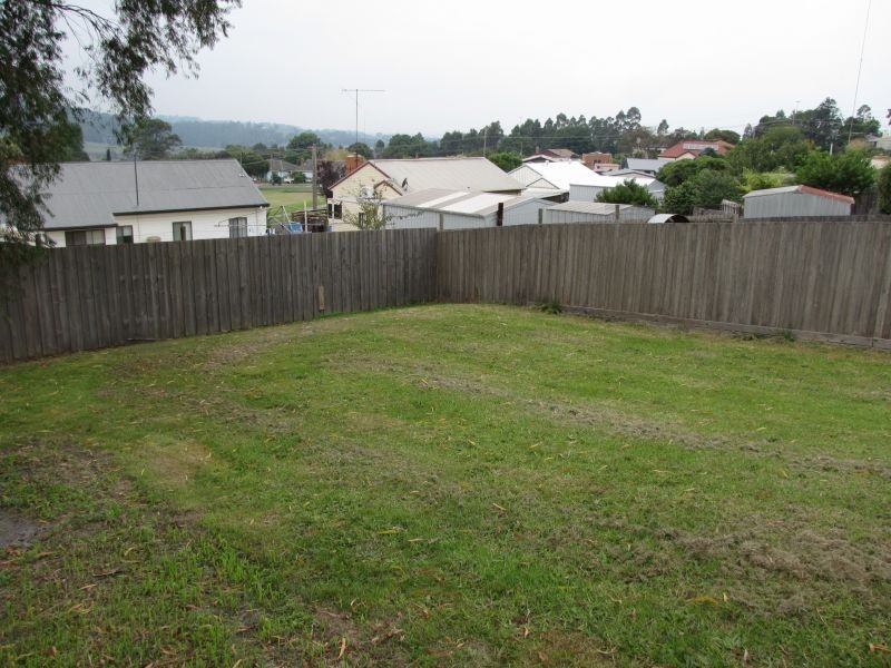 18 High Road, Yallourn North VIC 3825