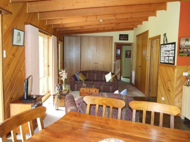 72 Haunted Hills Road, Newborough VIC 3825
