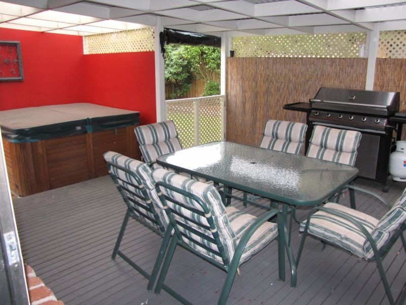 3 Banksia Street, Newborough VIC 3825