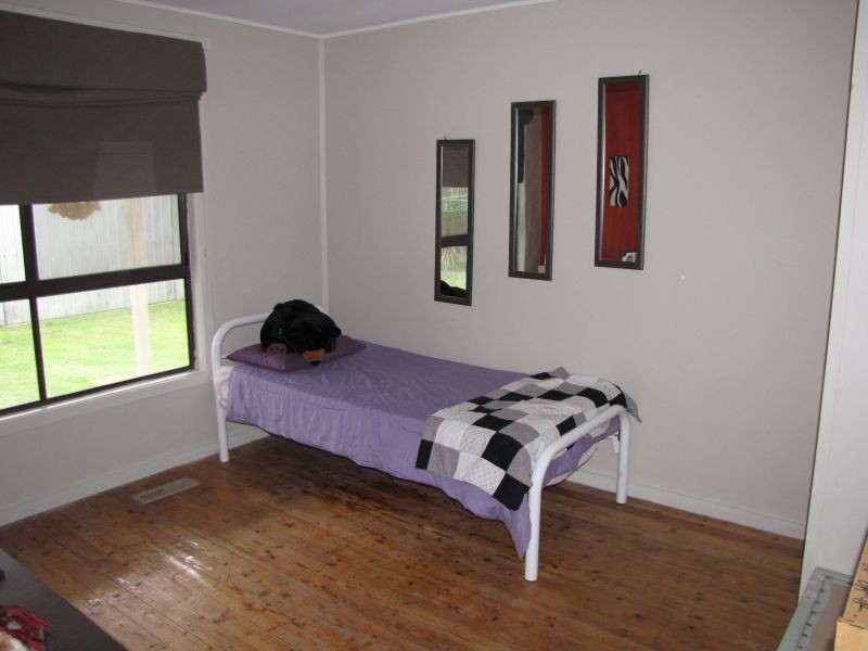 2 Mirboo Street, Newborough VIC 3825