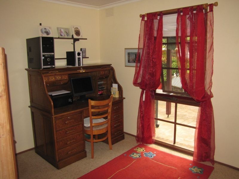 19 Genaro Road, Moe South VIC 3825