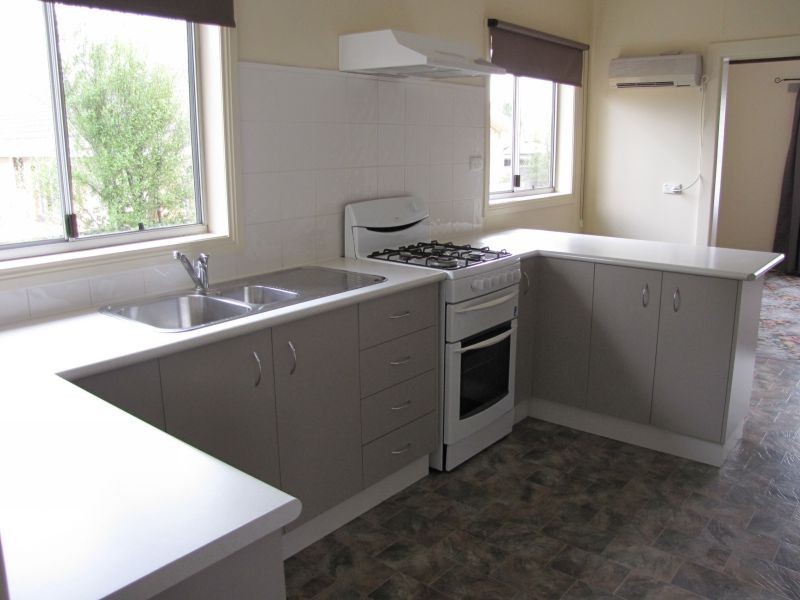 15 William Street, Newborough VIC 3825