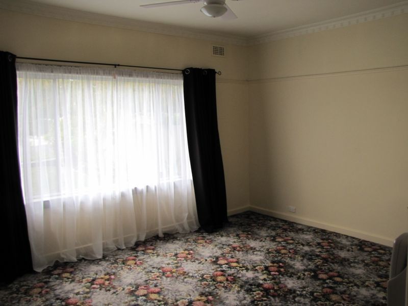 15 William Street, Newborough VIC 3825