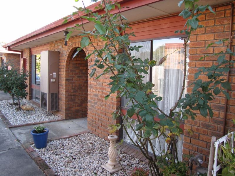 2/1 Hunter Street, Moe VIC 3825