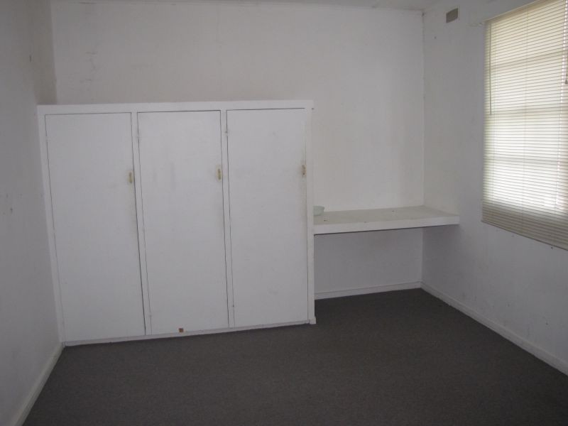 1-4/1 Law Street, Newborough VIC 3825