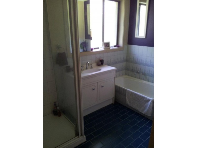 7 Libra Crescent, Moe VIC 3825