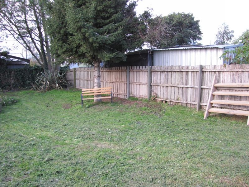 6 Phillip Street, Moe VIC 3825