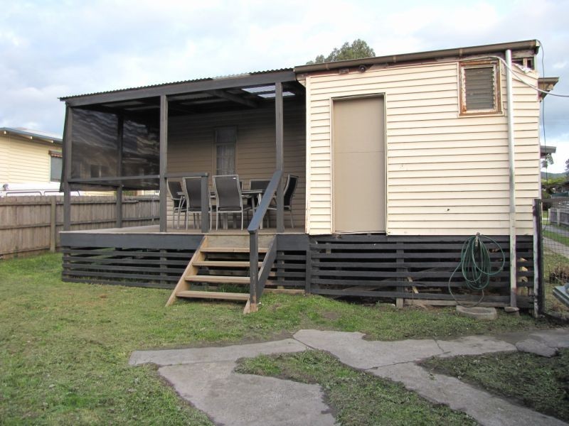 6 Phillip Street, Moe VIC 3825