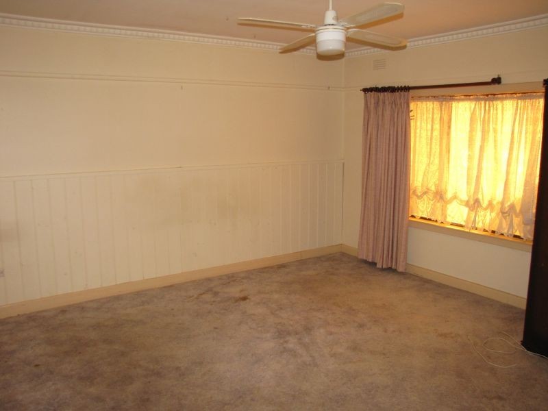 26 Murray Road, Newborough VIC 3825