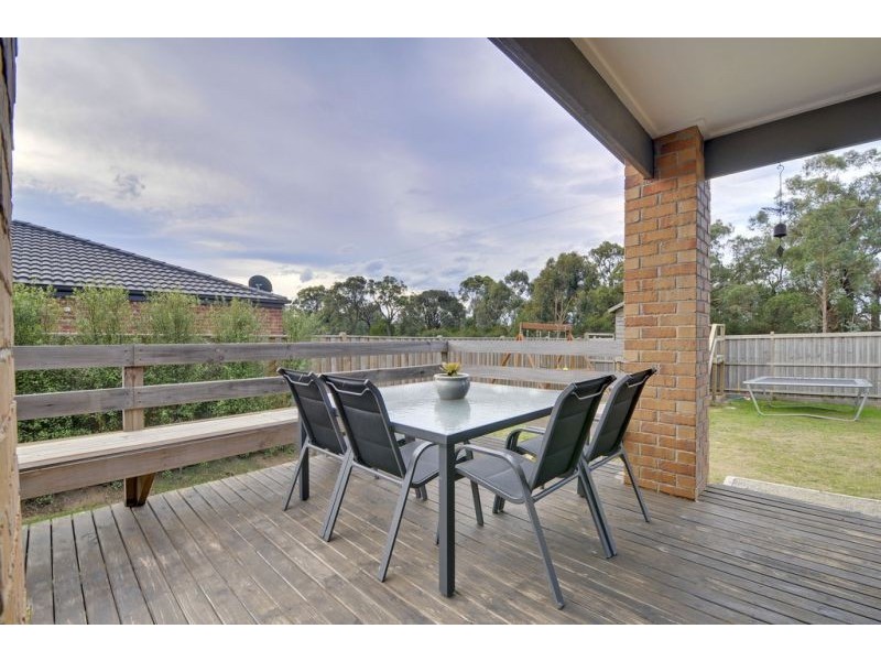 9 Harrison Boulevard, Newborough VIC 3825