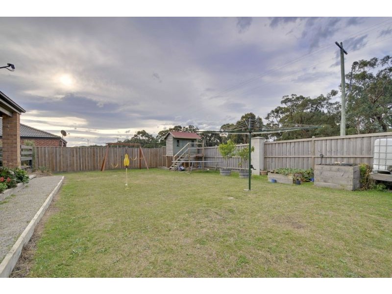 9 Harrison Boulevard, Newborough VIC 3825
