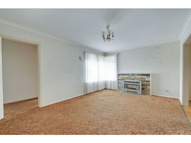 35 High Street, Moe VIC 3825