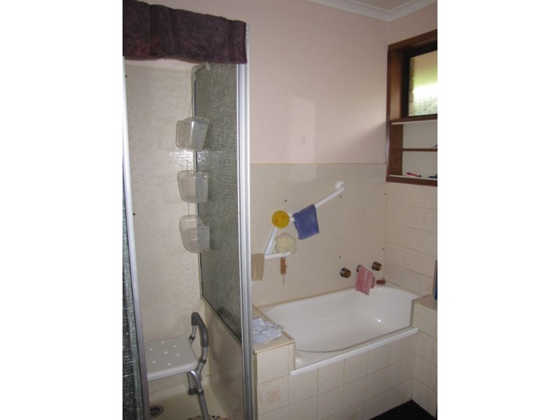 2/4 O’Reilly Court, Moe VIC 3825