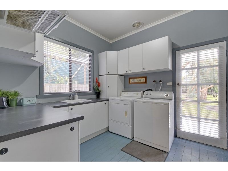 15 Langford Street, Moe VIC 3825