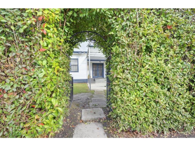 15 Langford Street, Moe VIC 3825