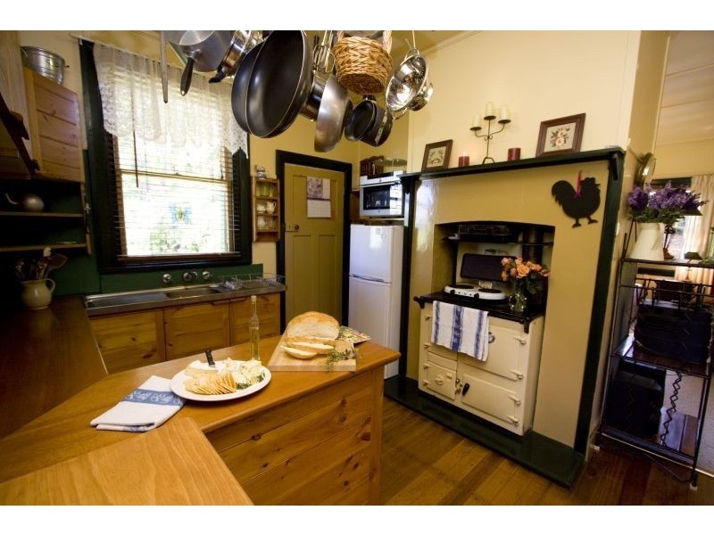 32 School Road, Erica VIC 3825