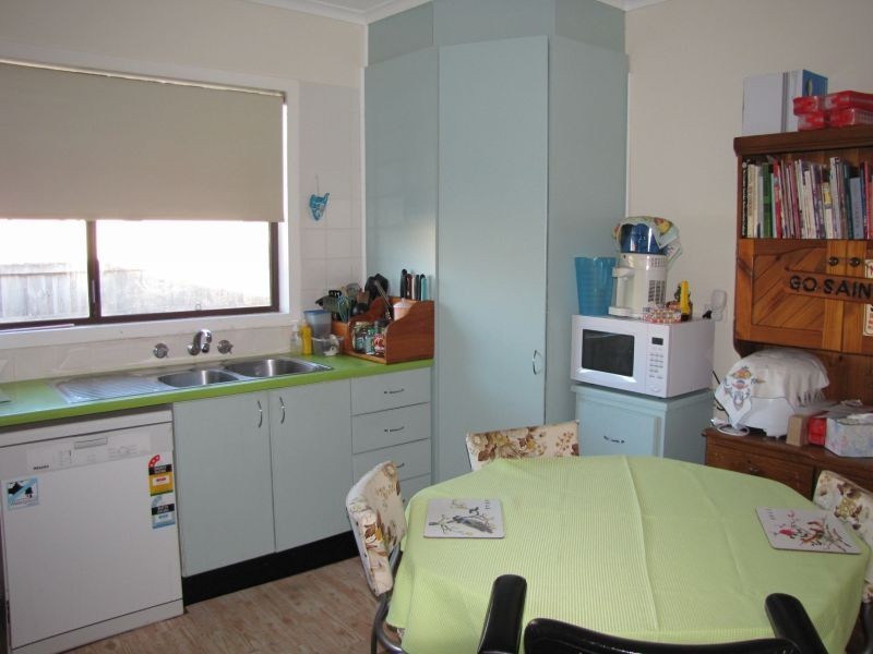 6 Henry Street, Moe VIC 3825