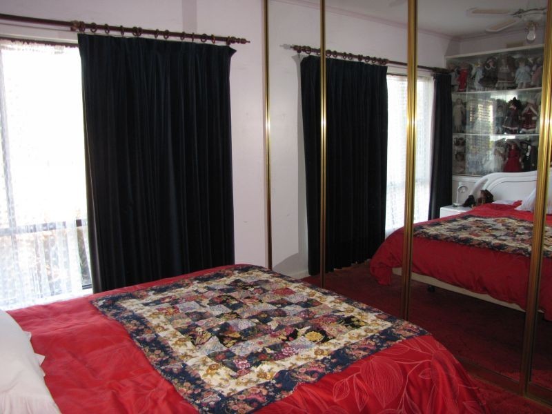 6 Henry Street, Moe VIC 3825