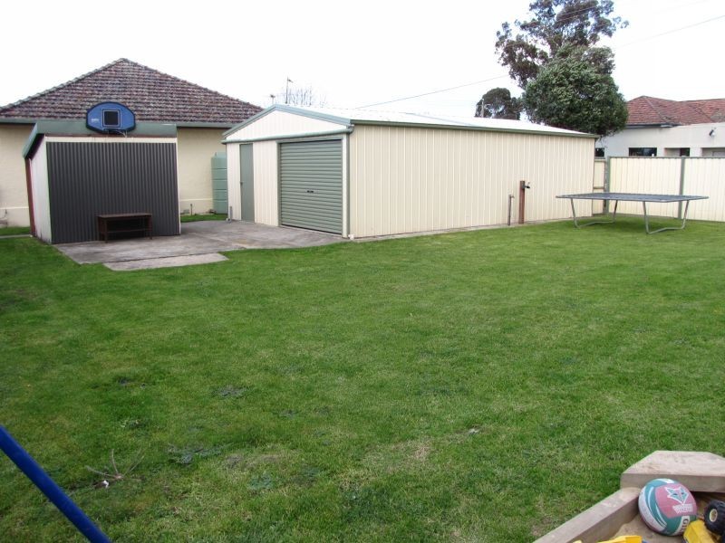 28A Hawker Street, Moe VIC 3825