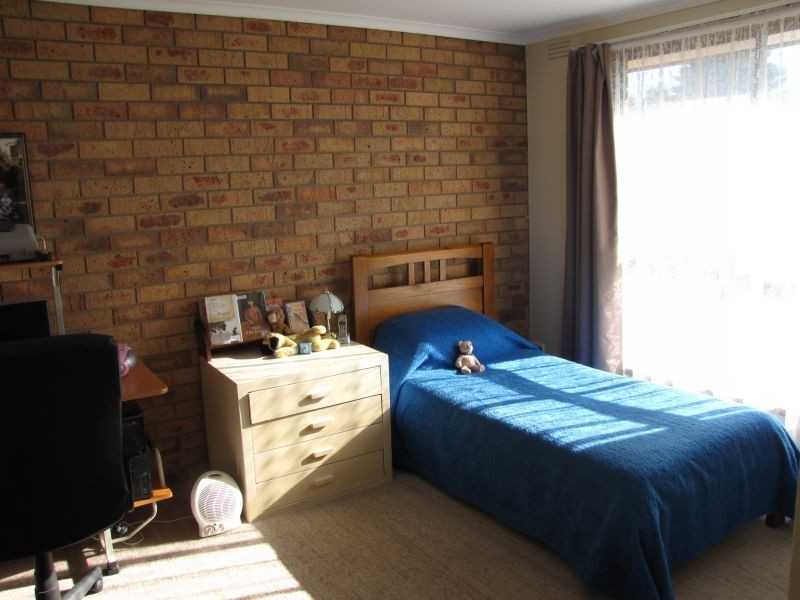 4/23 Gibson Street, Moe VIC 3825