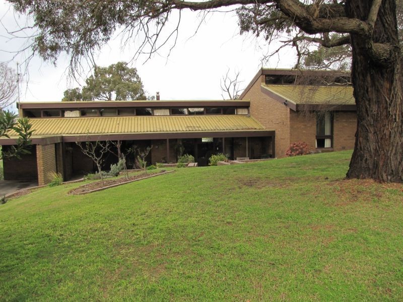 179 Coalville Road, Moe VIC 3825