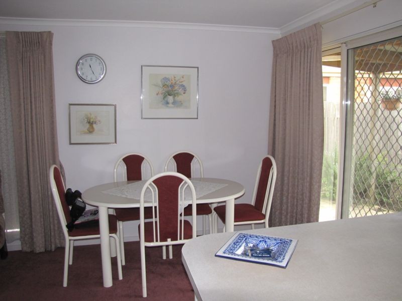 3/5 Saxtons Drive, Moe VIC 3825