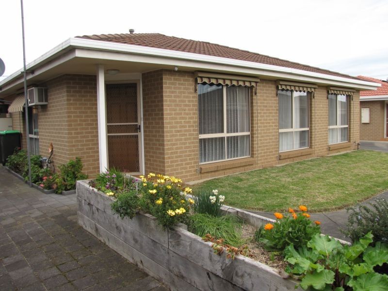 3/5 Saxtons Drive, Moe VIC 3825