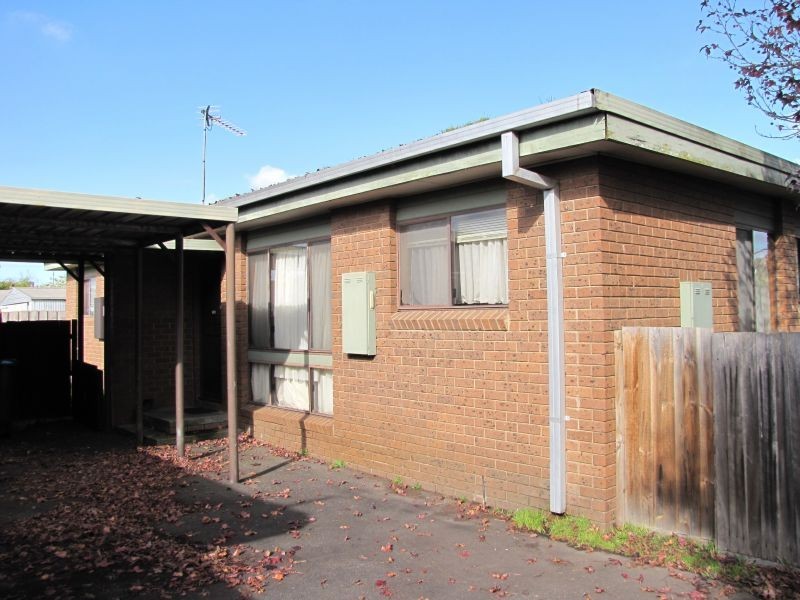 5, 5A & 5B Reservoir Road, Moe VIC 3825
