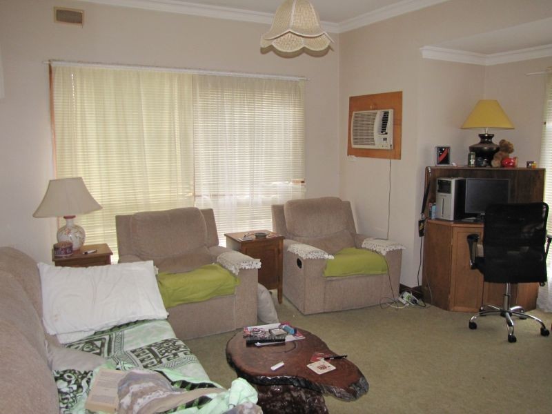 1 Tresswell Avenue, Newborough VIC 3825