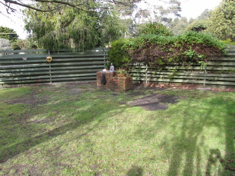 1 Tresswell Avenue, Newborough VIC 3825