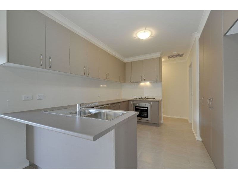 6/23-25 Central Avenue, Newborough VIC 3825