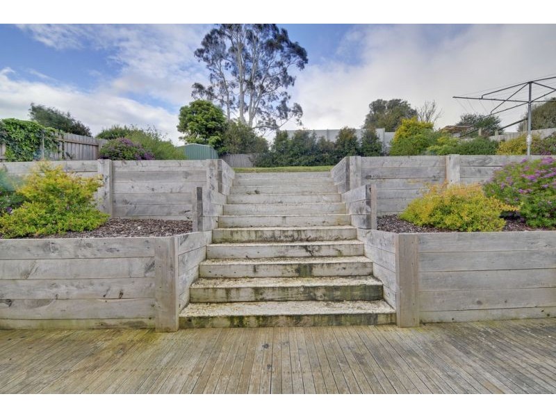 77 Haunted Hills Road, Newborough VIC 3825