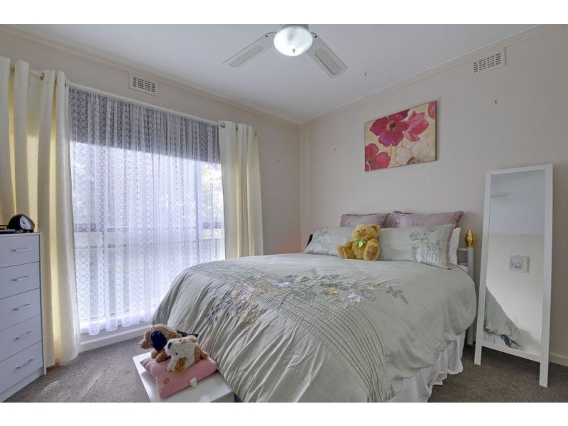 3 Alexander Avenue, Moe VIC 3825