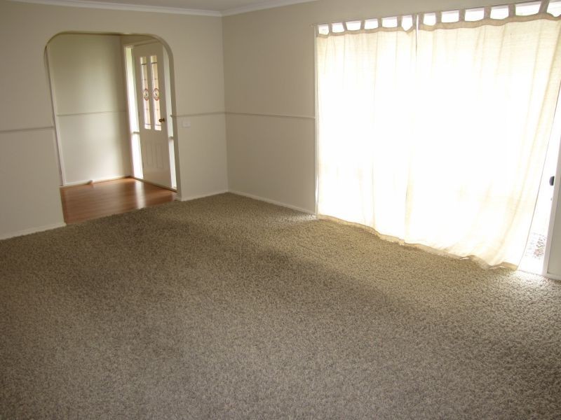 8 Fern Close, Newborough VIC 3825