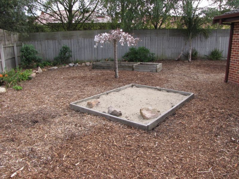 8 Fern Close, Newborough VIC 3825