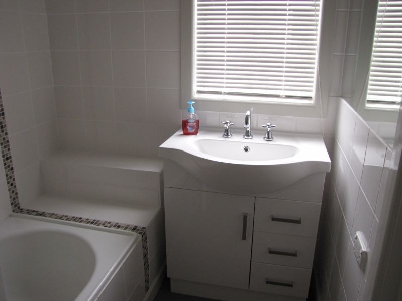 60 Service Road, Moe VIC 3825