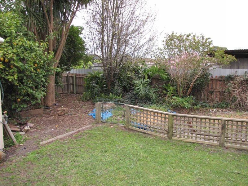 60 Service Road, Moe VIC 3825