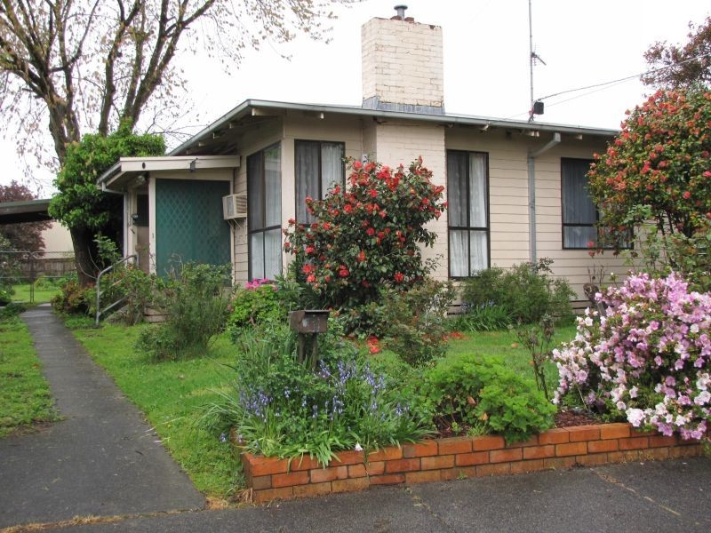 1 Alexander Avenue, Moe VIC 3825