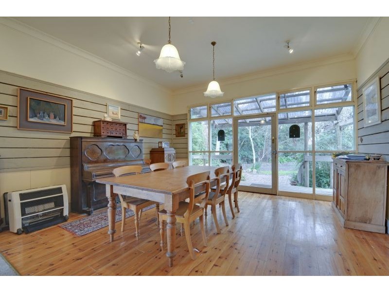 65 Walhalla Road, Moe VIC 3825